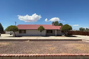 15370 Tacony Rd, Apple Valley, CA 92307 - Photo 1