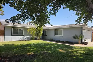 929 Cottonwood Dr, Barstow, CA 92311 - Photo 1