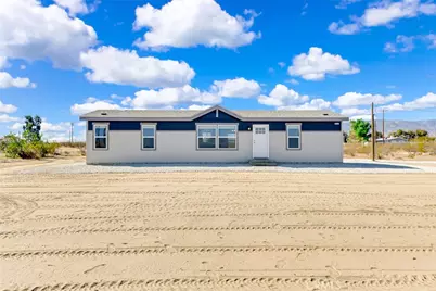 3727 South Street, Phelan, CA 92371 - Photo 1