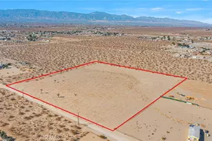 11111 W Johnson Rd, Phelan, CA 92371 - Photo 1