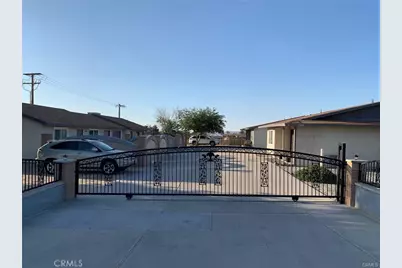 15320 Mojave Drive #B, Victorville, CA 92394 - Photo 1