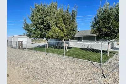 11825 Riggins Road, Phelan, CA 92371 - Photo 1