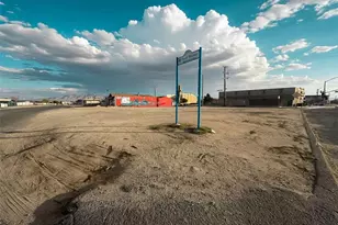 4130541 Yucca St, Hesperia, CA 92345 - Photo 1