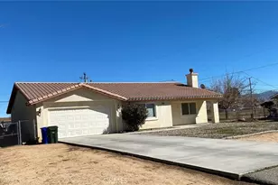 12861 Tamiani Rd, Apple Valley, CA 92308 - Photo 1