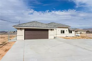 22562 Houston St, Apple Valley, CA 92308 - Photo 1