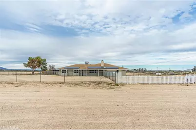 46334 Alamosa, Newberry Springs, CA 92365 - Photo 1