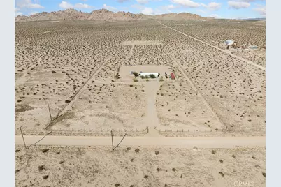 39626 E End Road, Lucerne Valley, CA 92356 - Photo 1
