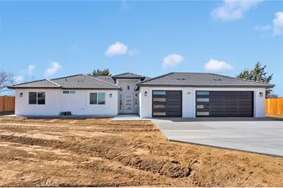 10704 11th Ave., Hesperia, CA 92345 - Photo 1