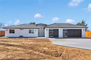 10704 11th Ave, Hesperia, CA 92345 - Photo 1