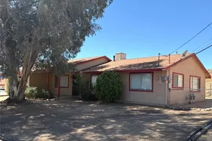 17185 Fremontia St, Hesperia, CA 92345 - Photo 1