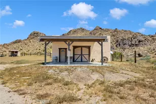 31542 Spinel, Lucerne Valley, CA 92356 - Photo 1