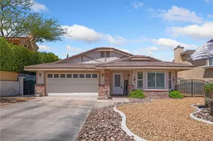 17880 Ferndell Ln, Victorville, CA 92395 - Photo 1