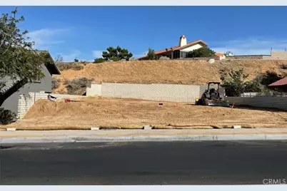 12935 Spring Valley, Victorville, CA 92395 - Photo 1