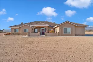 7435 Solano, Phelan, CA 92371 - Photo 1