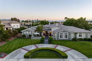 19237 Estancia, Apple Valley, CA 92308 - Photo 1