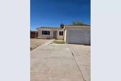 904 E Virginia Way, Barstow, CA 92311 - Photo 1