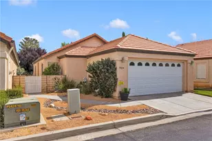 19034 Stoddard, Apple Valley, CA 92308 - Photo 1