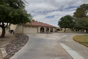 26262 Community Blvd, Barstow, CA 92311 - Photo 1