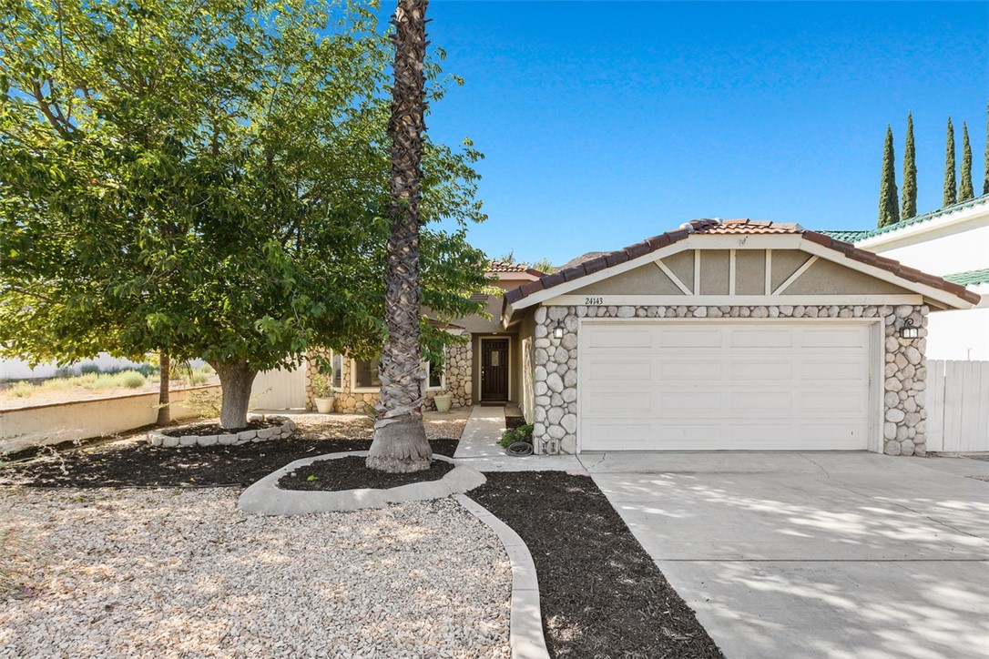 24143 Cruise Cir Dr, Canyon Lake, CA 92587 MLS IG22203723 Coldwell