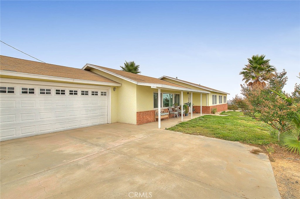 17310 Lake Mathews Dr, Lake Mathews, CA 92570 MLS IG23102789