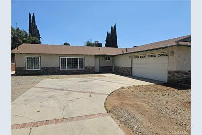 210 8th Street, Norco, CA 92860 - Photo 1