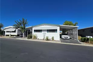 575 S Lyon Ave, Hemet, CA 92545 - Photo 1