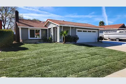 215 Broadway Street, Lake Elsinore, CA 92530 - Photo 1