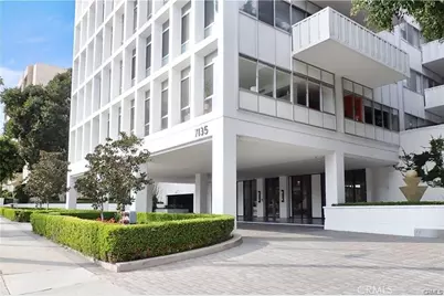 7135 Hollywood Boulevard #706, Los Angeles, CA 90046 - Photo 1