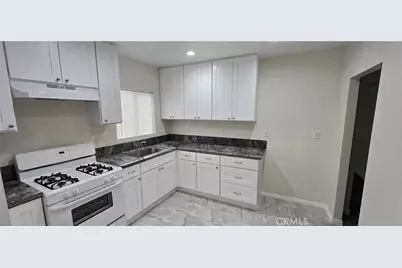 128 N Sheridan Street, Corona, CA 92882 - Photo 1