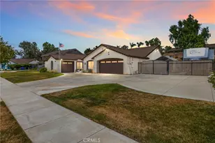 33490 Gene Autry Cir, Yucaipa, CA 92399 - Photo 1