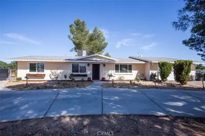 13427 Iroquois Road, Apple Valley, CA 92308 - Photo 1