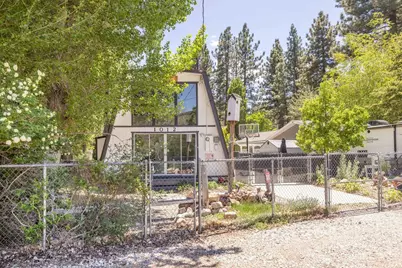 1012 E Fairway Boulevard, Big Bear City, CA 92314 - Photo 1