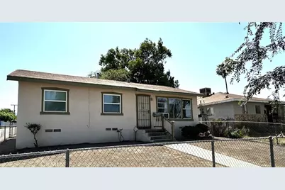 950 Cedar Street, Corona, CA 92879 - Photo 1