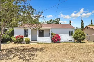 1131 W Nicolet St, Banning, CA 92220 - Photo 1