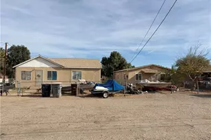 226 Cottonwood Ln, Blythe, CA 92225 - Photo 1