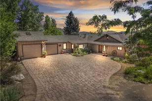 1015 E Fairway Blvd, Big Bear City, CA 92314 - Photo 1