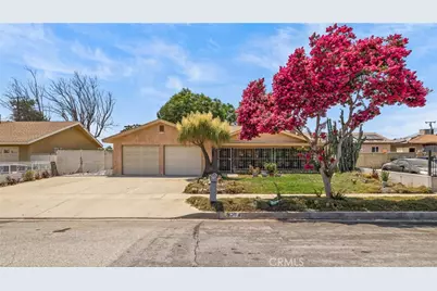 9130 Pinyon Avenue, Fontana, CA 92335 - Photo 1