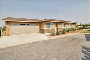 34610 Pinewood Ct, Yucaipa, CA 92399 - Photo 1