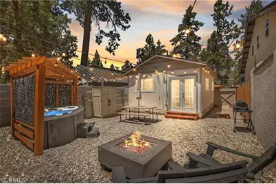 902 W Aeroplane Boulevard, Big Bear City, CA 92314 - Photo 1