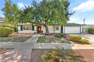 718 Robinhood Ln, Redlands, CA 92373 - Photo 1