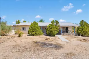 37531 East End Rd, Lucerne Valley, CA 92356 - Photo 1