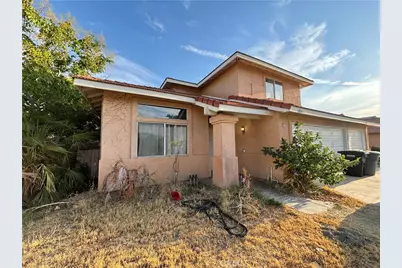 1054 E Commonwealth Avenue, San Jacinto, CA 92583 - Photo 1