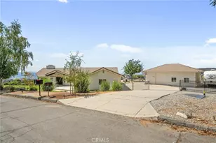 13288 Oak Crest Dr, Yucaipa, CA 92399 - Photo 1