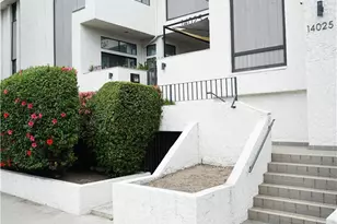 14025 Riverside Dr, Sherman Oaks, CA 91423 - Photo 1