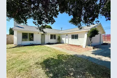 7702 Newport Ct, Fontana, CA 92336 - Photo 1