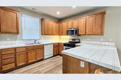 2894 2894 Echo Springs, Corona, CA 92883 - Photo 1