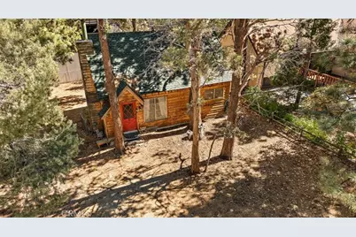 313 Leonard, Sugarloaf, CA 92386 - Photo 1