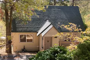 27425 Peninsula, Lake Arrowhead, CA 92352 - Photo 1