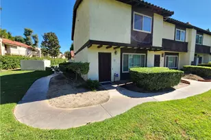 1077 S Santo Antonio Dr, Colton, CA 92324 - Photo 1