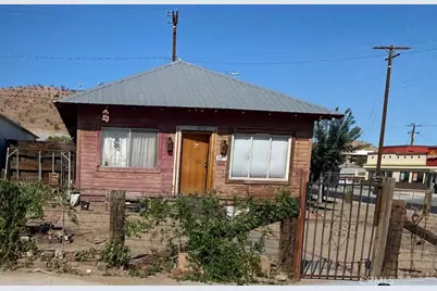 320 N 2nd, Barstow, CA 92311 - Photo 1